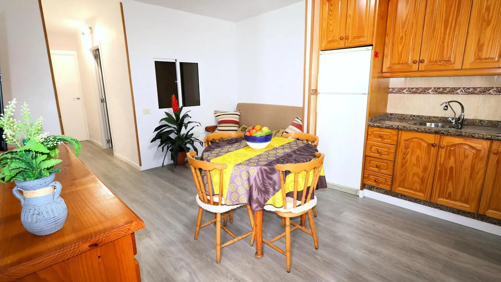 La Casita De La Jaca 아파트 0*,